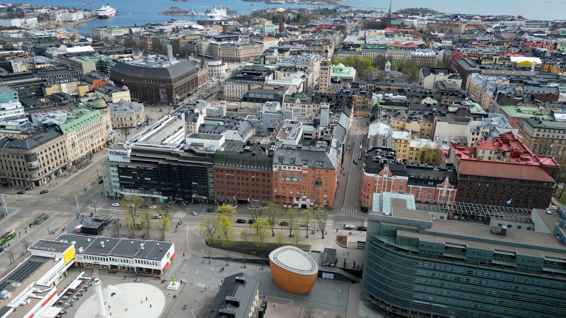 Ilmakuva Kampin kappelista keskustan suuntaan