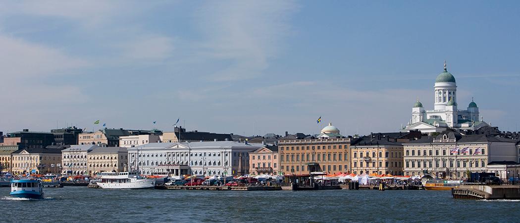 Tuomiokirkko ja Helsinki